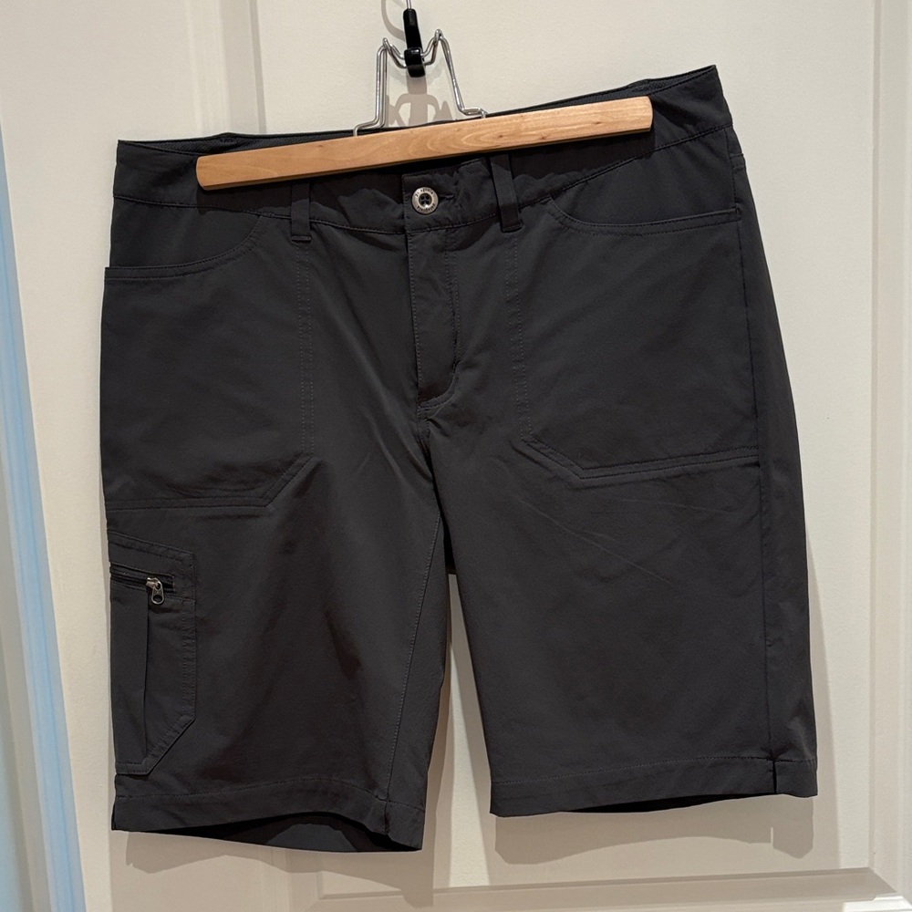 Patagonia Black Women’s Cargo Shorts (inseam 10”)